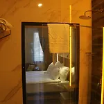 Isnova Airport Hotel 4*