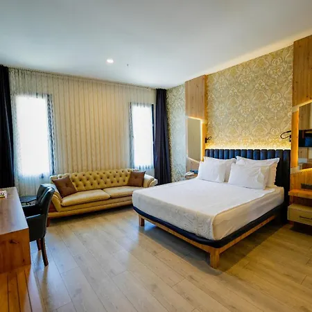 Isnova Airport Hotel