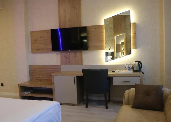 Isnova Airport Hotel