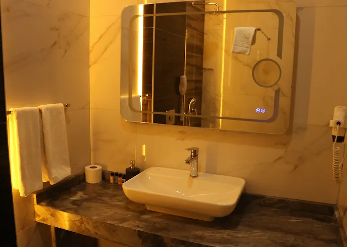 Isnova Airport Hotel Antalya