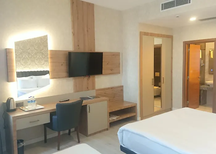 Isnova Airport Hotel Antalya